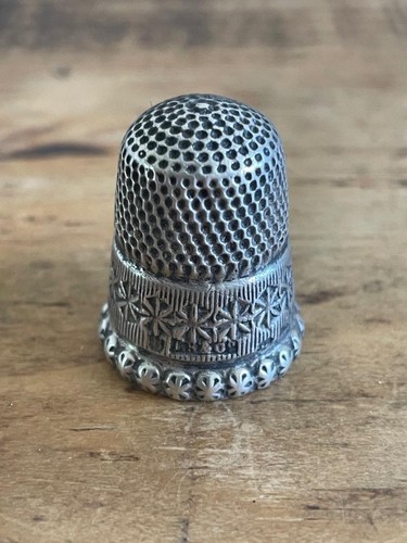 Sterling silver thimble - silver,