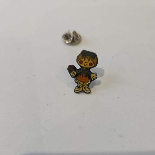 The magic roundabout lapel - the,