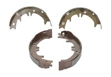 Brake Shoes Fits Lexus GS300 GS430 IS200 IS300 LS400 RX300 RX350 SC430 Toyota