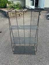 Black Metal Plant Stand