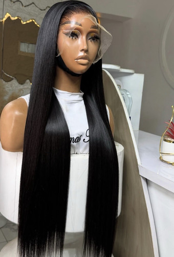 Full lace wig - full, straight