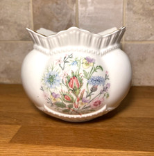 Aynsley Wild Tudor Large