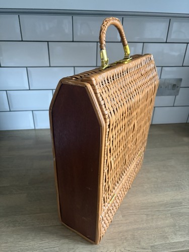 Vintage 1960 1970s wine - vintage,