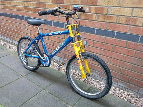 Mega old school boys bike - school,