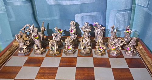 Complete vintage danbury mint - complete,