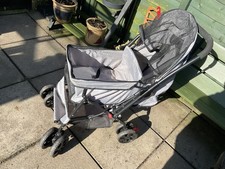 dog stroller