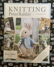 Knitting Peter Rabbit: 12 Toy