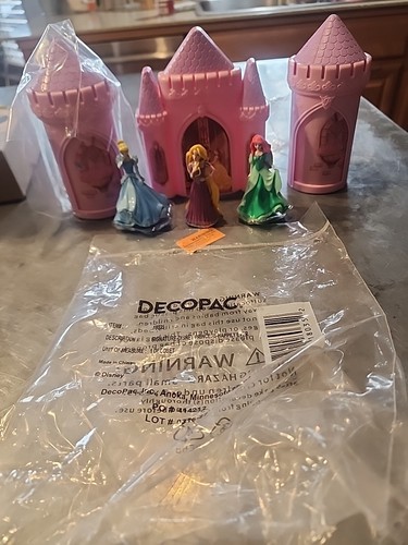 Disney princess castle - disney,