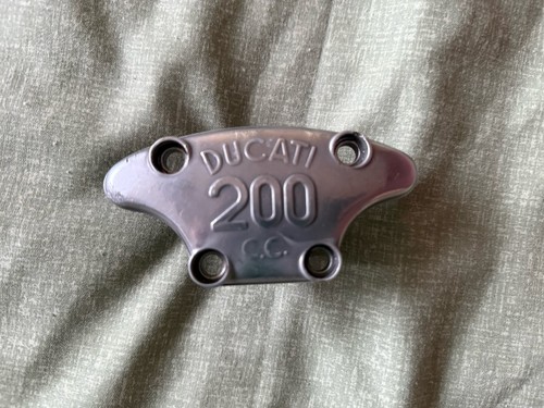 Ducati bevel single cam - single,