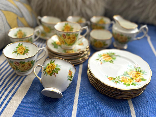 Royal albert tea rose - rose, vintage
