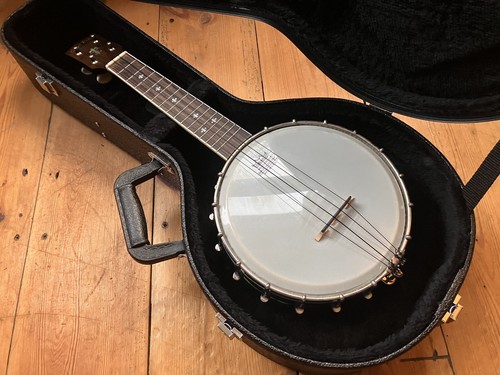 Gold tone banjolele - gold,