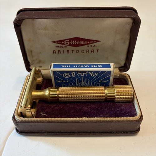 Vintage 1940 gillette gold - gillette,