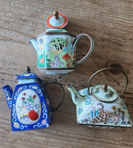 Three vintage collectable - three,