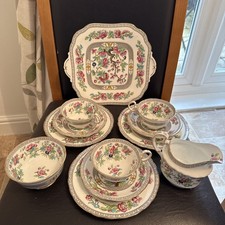 Aynsley Indian Tree tea set