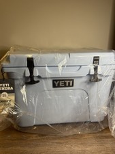 NEW YETI Big Sky Blue Tundra