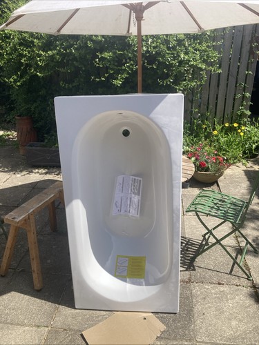 Brand new plastic bath - new,