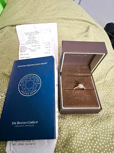 Ernest jones 9ct - ernest, gold
