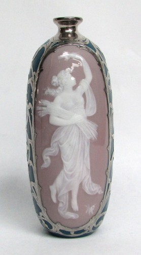 Art nouveau pate sur - nouveau,