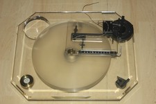 Clearaudio Emotion turntable
