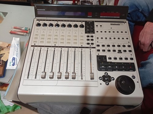 Mackie universal control daw - mackie,
