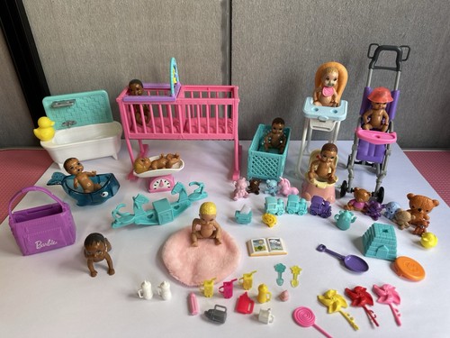 Large bundle barbie babies - large,