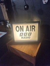 Metal On Air Stage Door Light