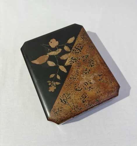 Antique japanese lacquer - lacquer, box