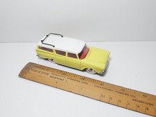 Dinky Toys 193 Rambler Cross Country Station Wagon, Very Good Condition