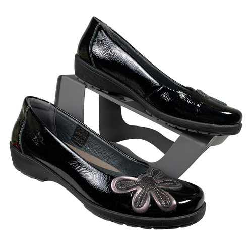 Fly flot patent - fly, leather