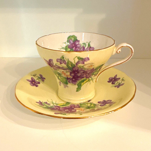 Aynsley bone china - bone, floral