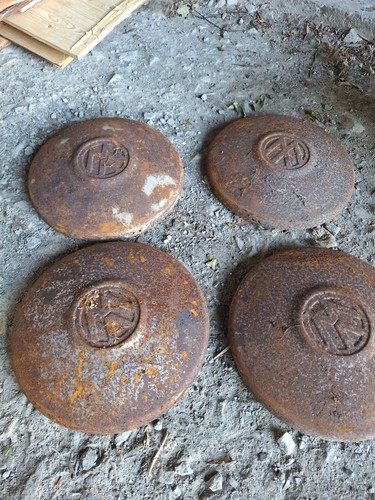 Volkwagon beetle hub caps - volkwagon,