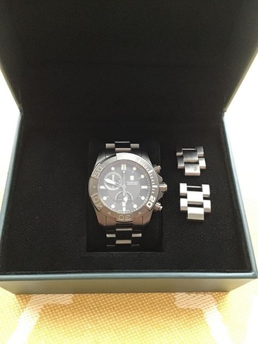 Victorinox dive master 500 - victorinox,