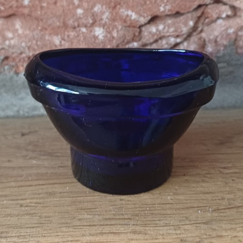 Vintage cobalt blue - glass, eye