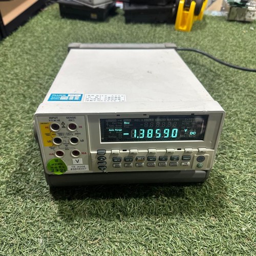 Fluke 8808a digital - 5.5, bench