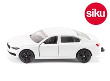 Siku 1509 BMW 750i Luxury Saloon Car in WHITE Small Scale Die-cast Model Toy New