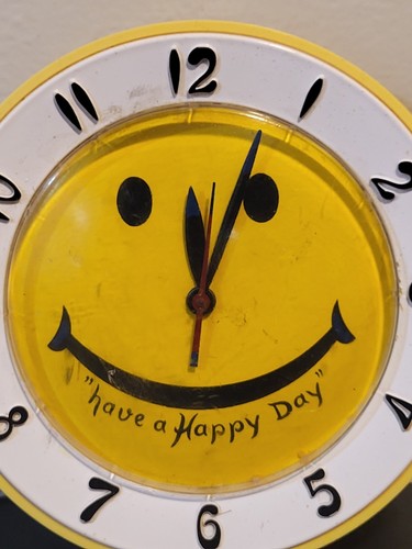 Vintage 1970s yellow face wall - yellow,
