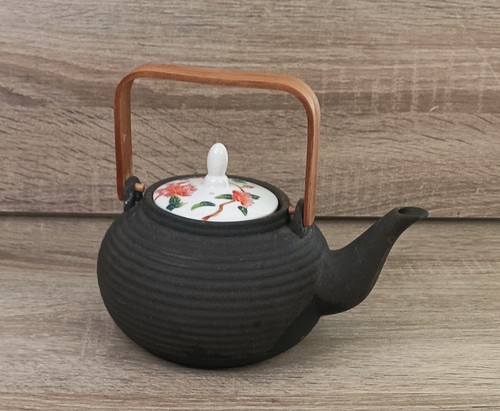 Alison appleton darcy teapot - appleton,