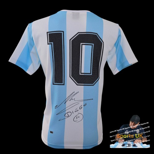 Diego maradona signed - maradona, /
