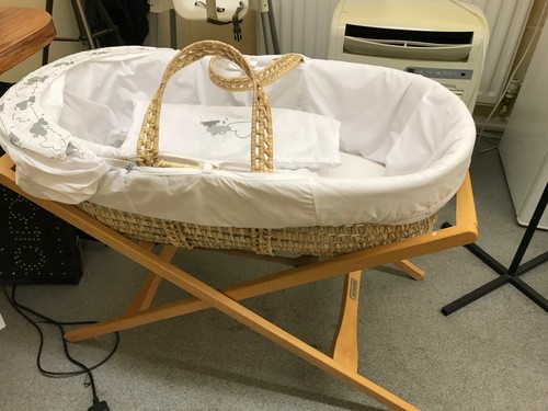Mamas papas moses basket - papas,
