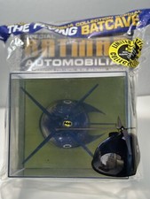 DC Comics/Eaglemoss Batman Automobilia Special Flying Batcave Car & Magazine LE