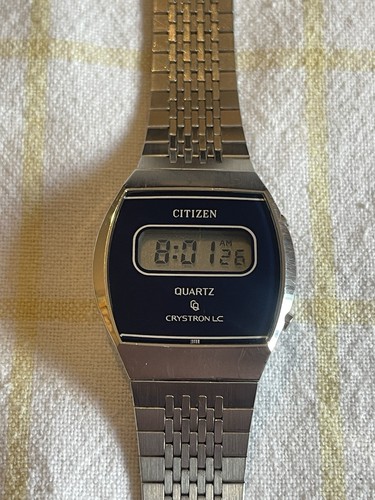 Citizen crystron quartz - lc,