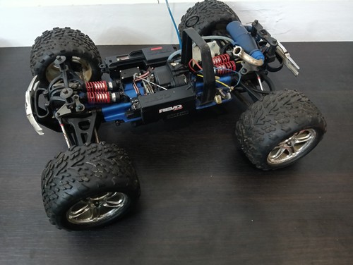 Traxxas revo 8 monster - revo, 1/8