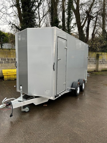 Teale twin axle box - teale,
