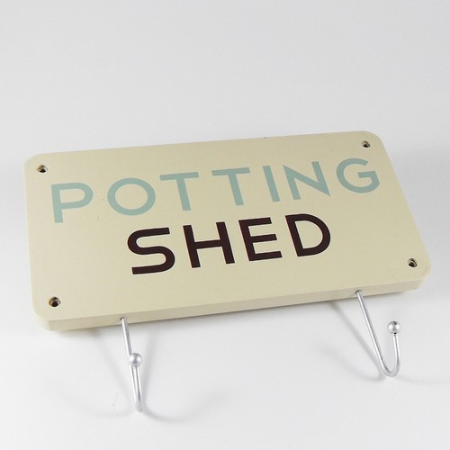 Potting shed hanging garden - shed,