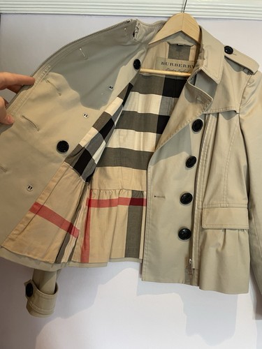 Burberry brit cream - brit, cropped