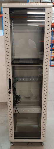 Server rack cabinet with - rack,