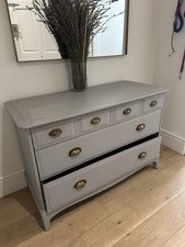 Stag Minstrel Chest of Drawers
