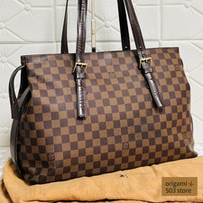 Louis Vuitton Damier Chelsea