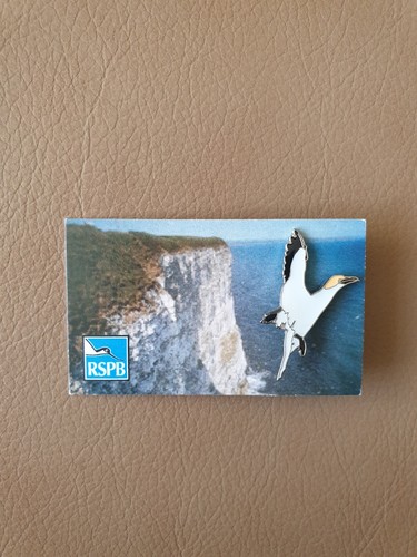 Rspb gannet enamel - gannet, badge