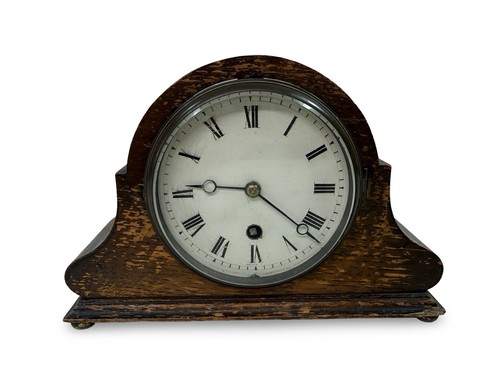 Vintage wooden wind mantel - wooden,